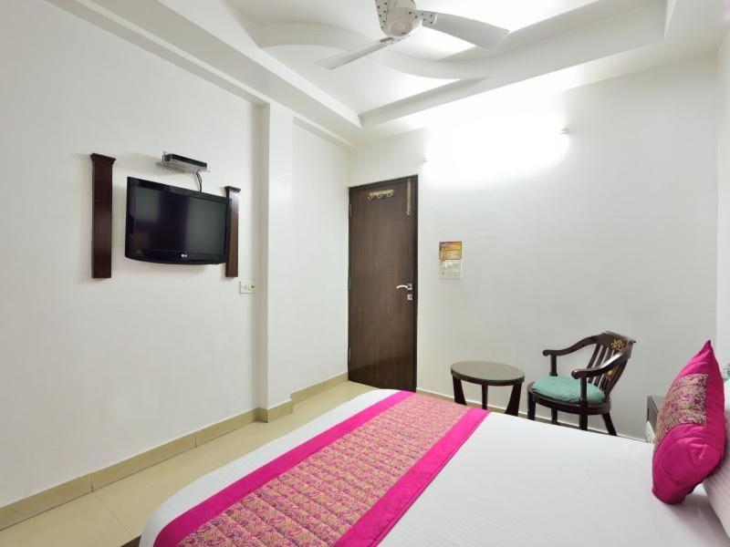 Hotel Sai International Nueva Delhi Exterior foto